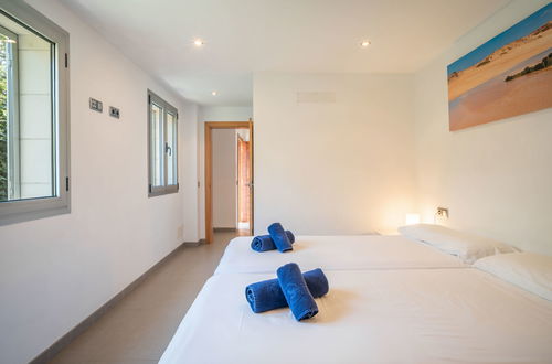 Photo 13 - 4 bedroom House in Alcúdia with private pool and garden