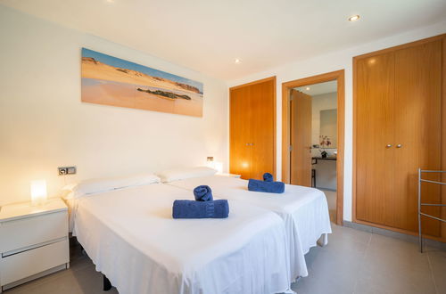 Photo 12 - 4 bedroom House in Alcúdia with private pool and garden