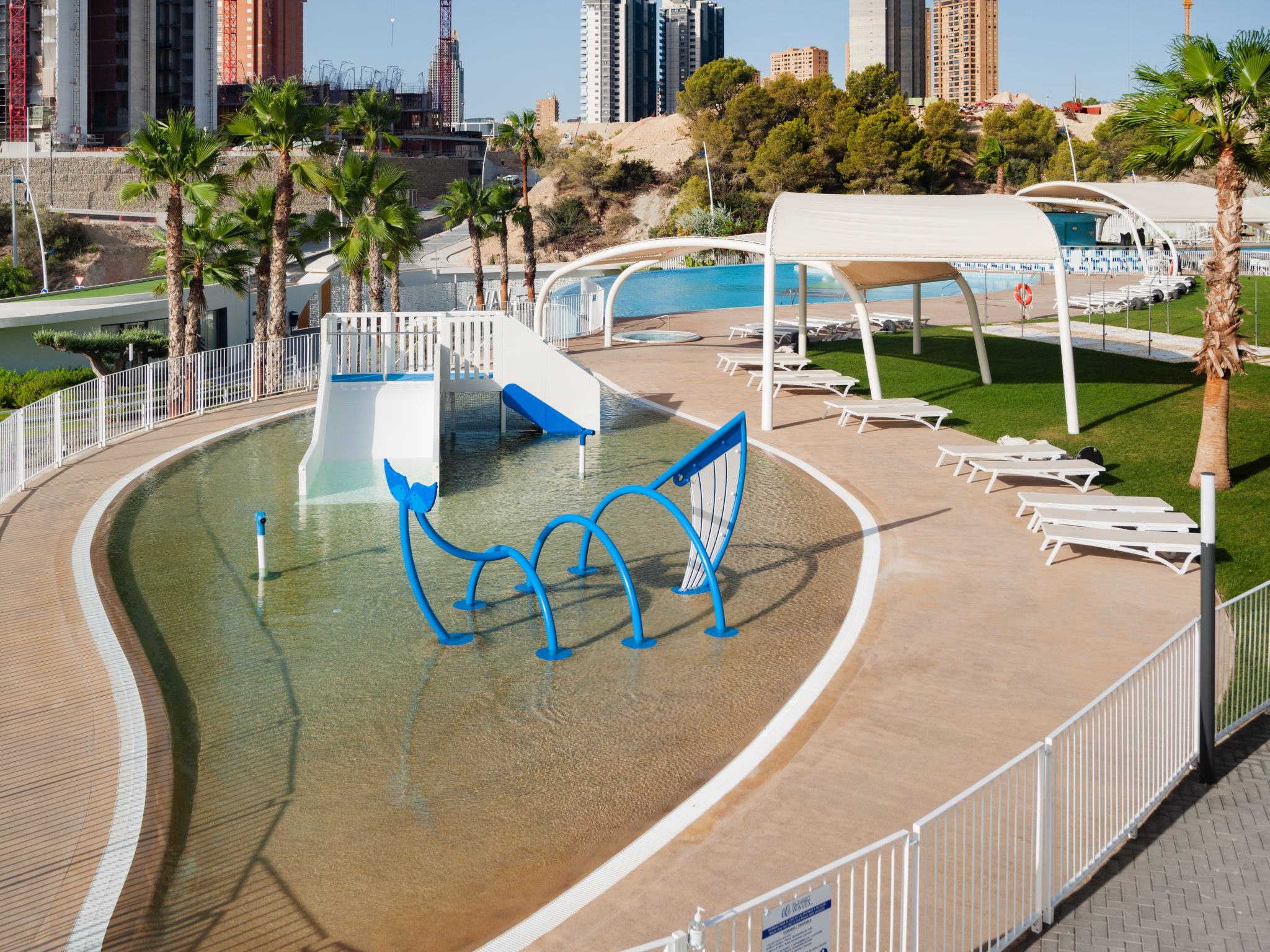 Foto 15 - Apartamento de 2 habitaciones en Benidorm con piscina y vistas al mar