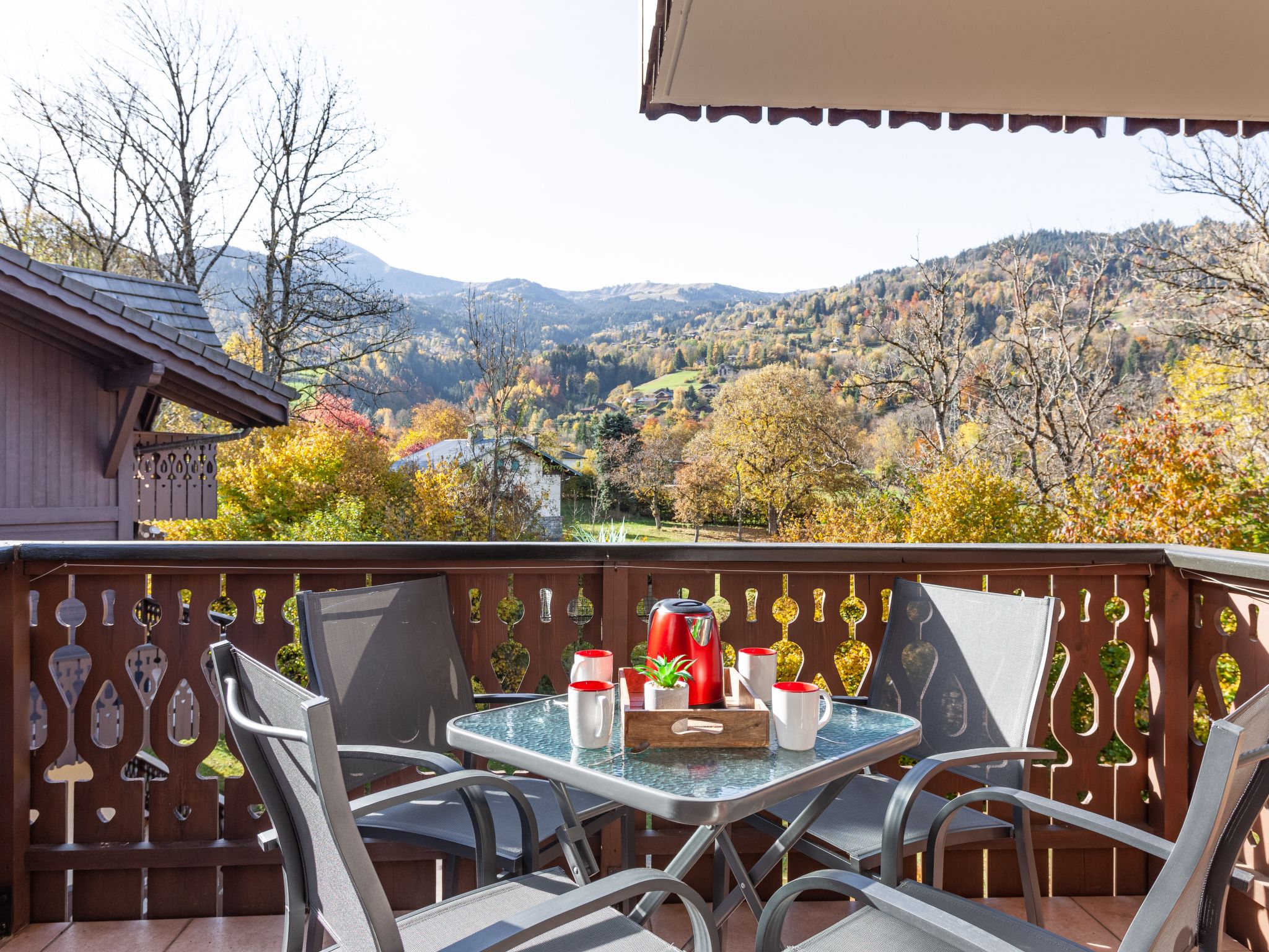 Foto 1 - Appartamento con 2 camere da letto a Saint-Gervais-les-Bains con vista sulle montagne