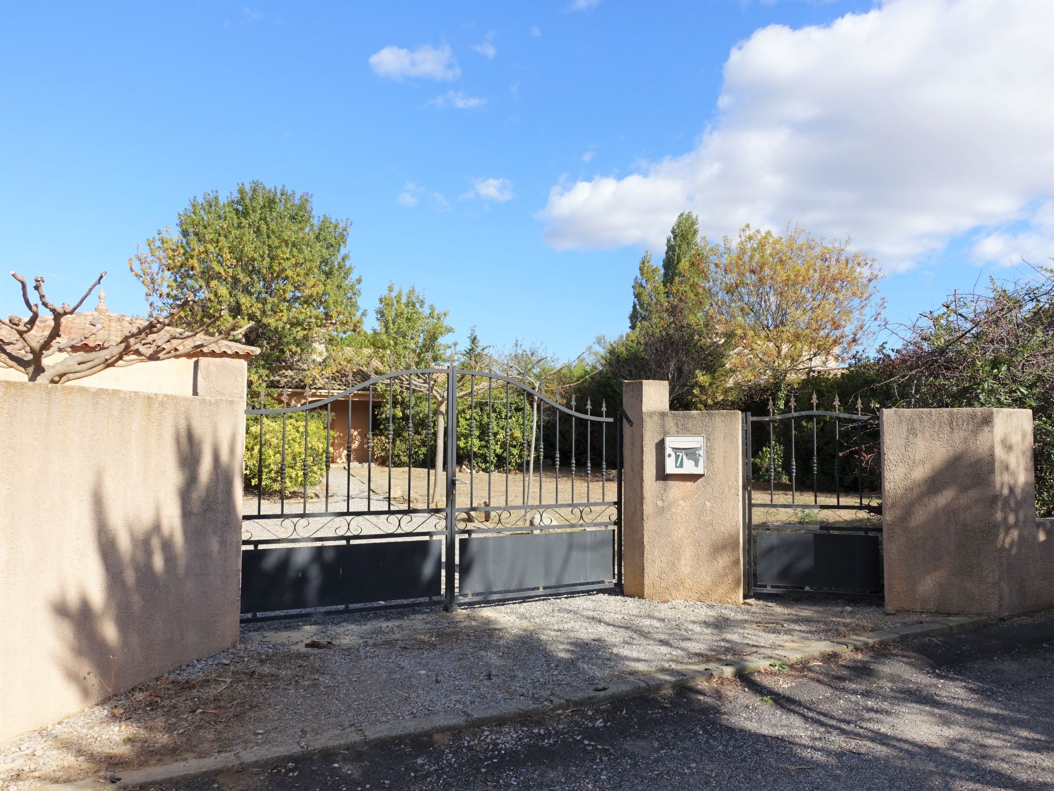 Photo 25 - 5 bedroom House in Salles-d'Aude with garden and terrace