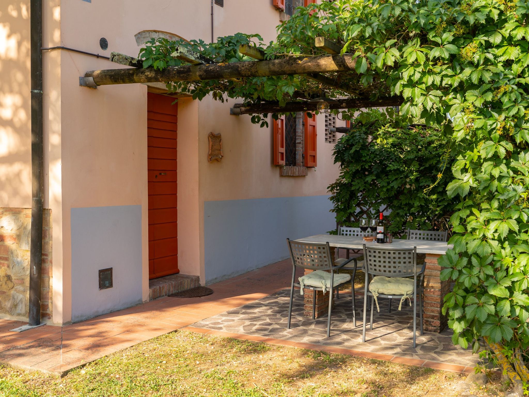 Photo 3 - 1 bedroom Apartment in Peccioli with swimming pool and garden