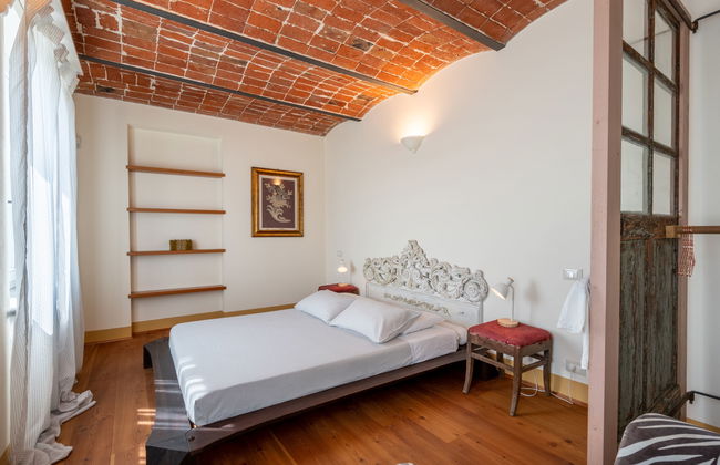 Casa de 5 quartos em Frinco com jardim e terraço - Foto 19
