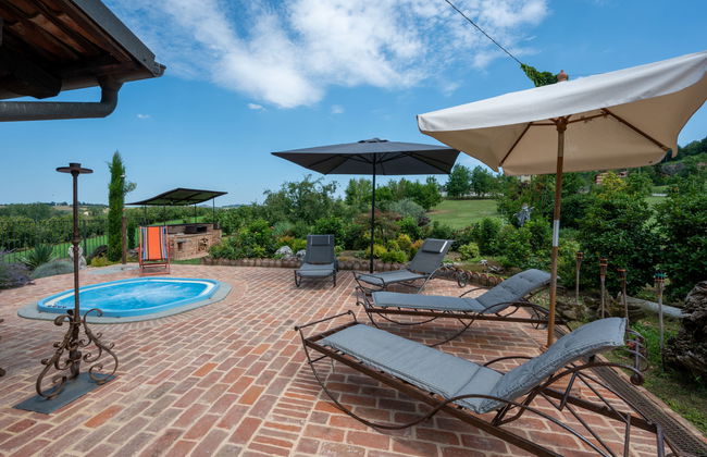 Casa de 5 quartos em Frinco com jardim e terraço - Foto 2