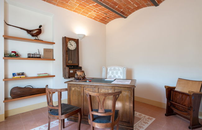 Casa de 5 quartos em Frinco com jardim e terraço - Foto 33