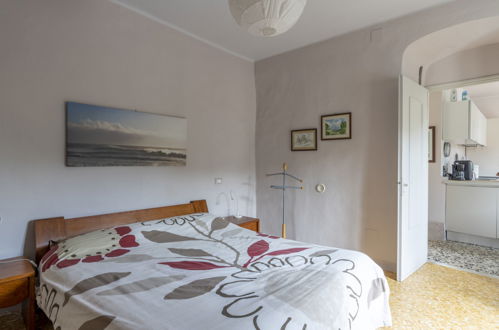 Foto 5 - Apartamento de 1 quarto em San Lorenzo al Mare com terraço e vistas do mar