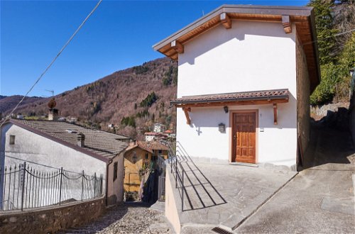 Foto 4 - Casa con 2 camere da letto a Centro Valle Intelvi con giardino e vista sulle montagne