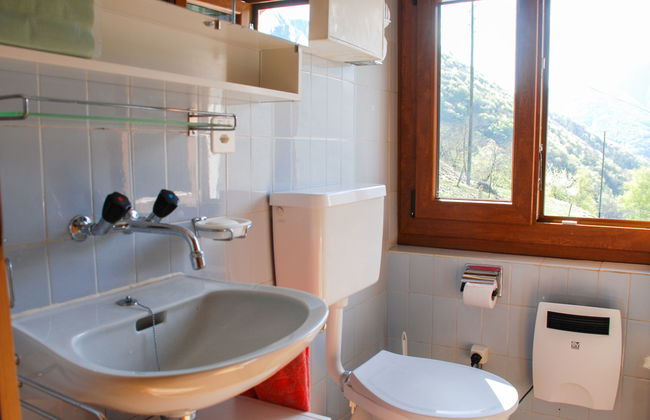 Casa de 2 quartos em Centovalli com jardim e terraço - Foto 8