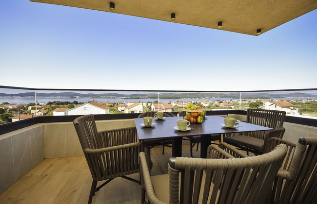 Apartamento de 3 quartos em Sveti Filip i Jakov com piscina e terraço - Foto 2
