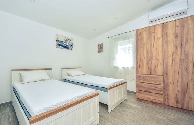 Casa de 3 quartos em Biograd na Moru com piscina privada e terraço - Foto 23