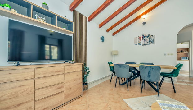 Maison de 3 chambres à Biograd na Moru avec piscine privée et terrasse - Photo 4