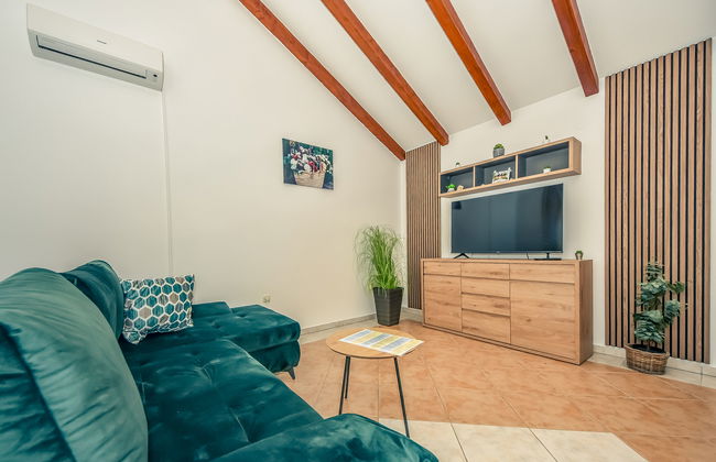 Casa de 3 quartos em Biograd na Moru com piscina privada e terraço - Foto 9