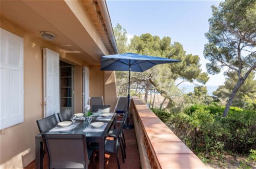 Foto 26 - Casa de 3 habitaciones en Roquebrune-sur-Argens con jardín y vistas al mar