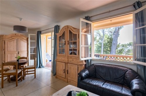 Foto 19 - Casa de 3 habitaciones en Roquebrune-sur-Argens con jardín y vistas al mar