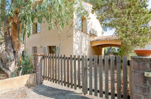 Foto 30 - Casa de 3 habitaciones en Roquebrune-sur-Argens con jardín y vistas al mar
