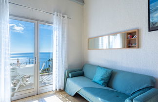 Photo 3 - 2 bedroom Apartment in Rayol-Canadel-sur-Mer with swimming pool and sea view