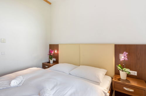 Foto 31 - Appartamento con 3 camere da letto a Piesendorf con terrazza e vista sulle montagne