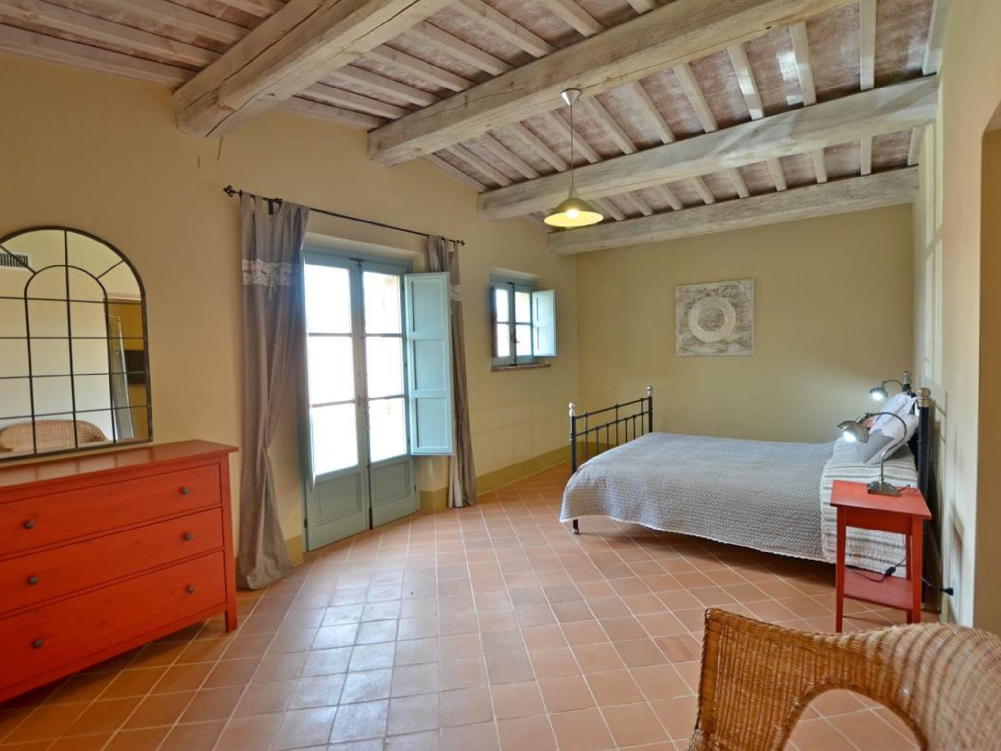 Photo 5 - 2 bedroom Apartment in Trequanda with swimming pool and garden