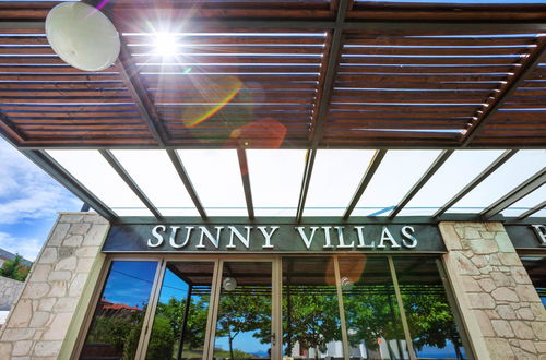 Foto 2 - Sunny Villas and Spa