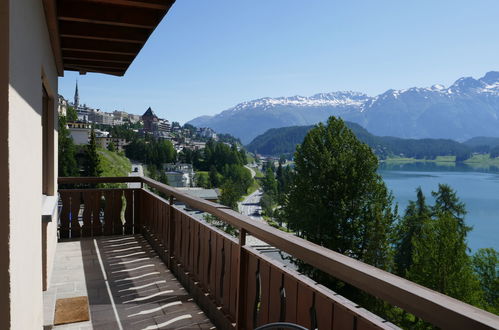 Photo 25 - Appartement de 1 chambre à Sankt Moritz avec vues sur la montagne