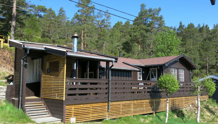 Foto 1 - Casa de 3 quartos em Fossdal com jardim e terraço