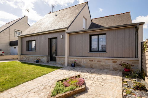 Photo 5 - Maison de 2 chambres à Matignon avec terrasse et vues à la mer