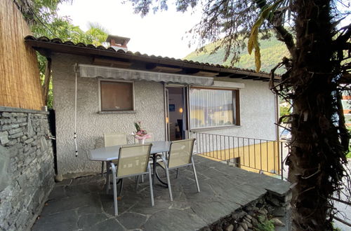 Photo 9 - House in Losone with garden and mountain view