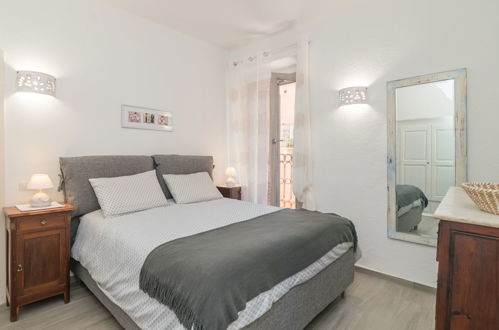 Foto 5 - Appartamento con 1 camera da letto a Arzachena con vista mare