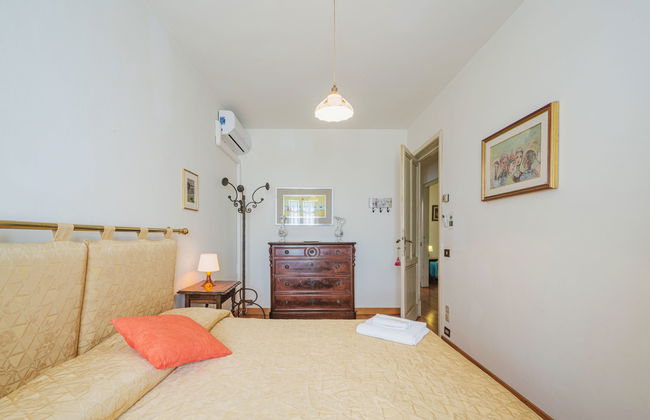 Casa de 7 quartos em Massarosa com piscina privada e jardim - Foto 23