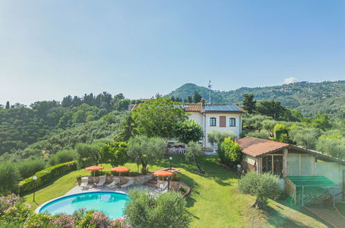 Foto 1 - Casa con 6 camere da letto a Massarosa con piscina privata e vista mare