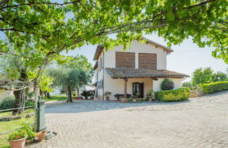 Photo 3 - Maison de 6 chambres à Massarosa avec piscine privée et jardin