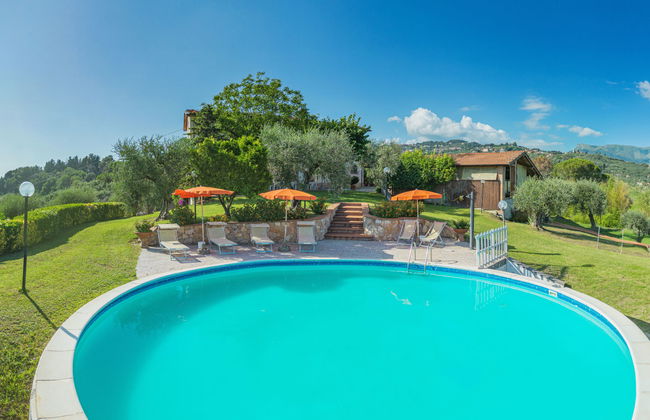 Casa de 7 quartos em Massarosa com piscina privada e jardim - Foto 4