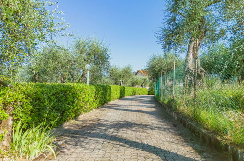 Foto 14 - Casa con 6 camere da letto a Massarosa con piscina privata e giardino