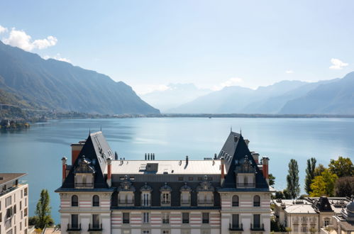 Foto 41 - Appartamento con 2 camere da letto a Montreux con piscina e vista sulle montagne
