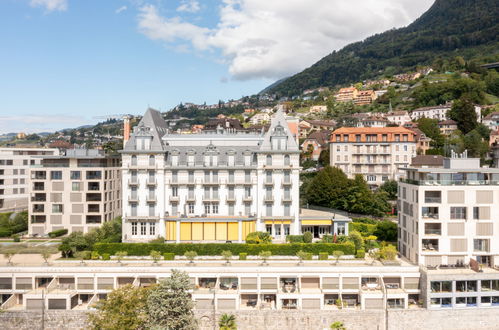 Foto 23 - Appartamento con 2 camere da letto a Montreux con piscina e giardino