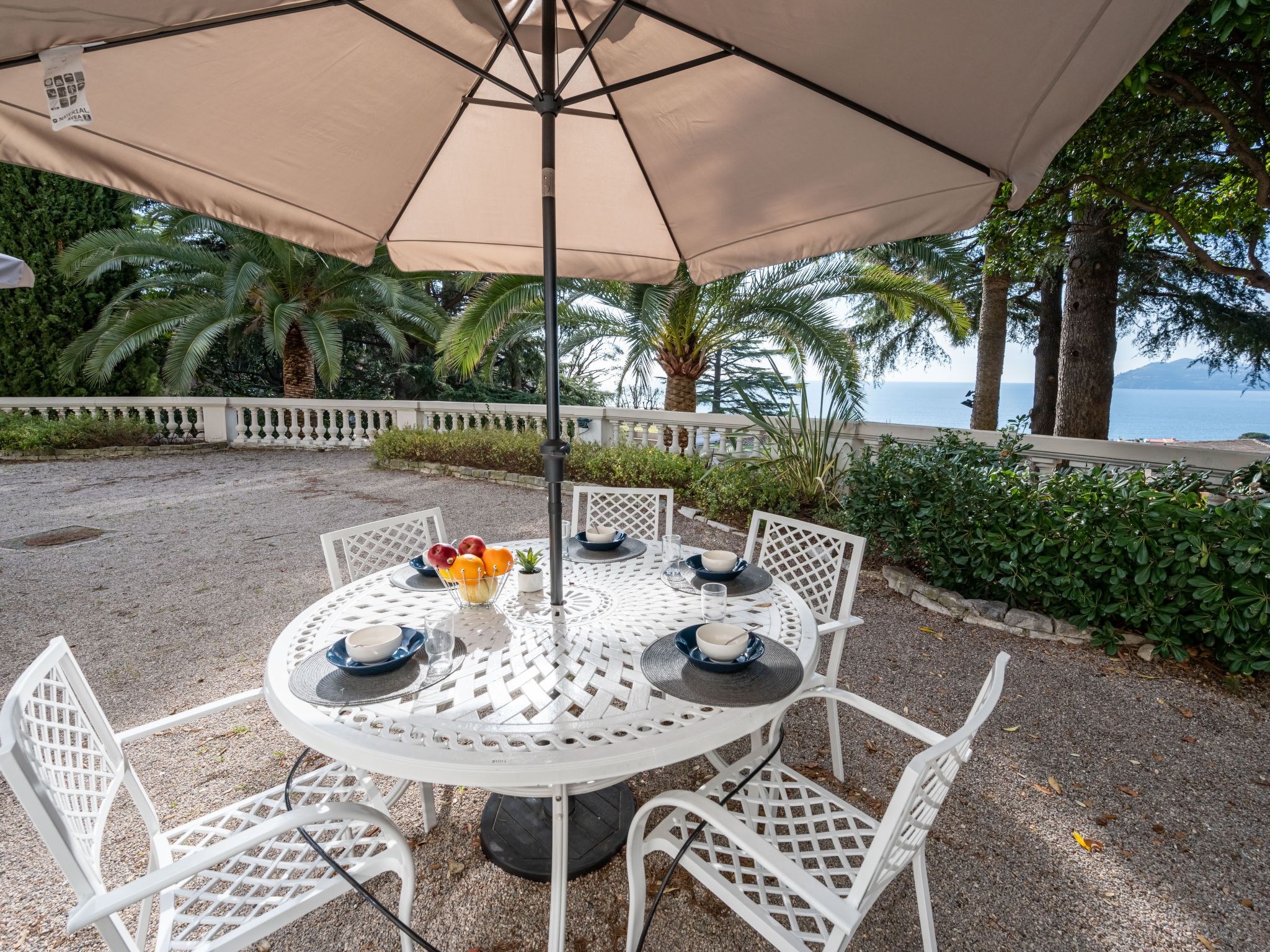 Foto 1 - Apartamento de 2 habitaciones en Cannes con piscina privada y vistas al mar