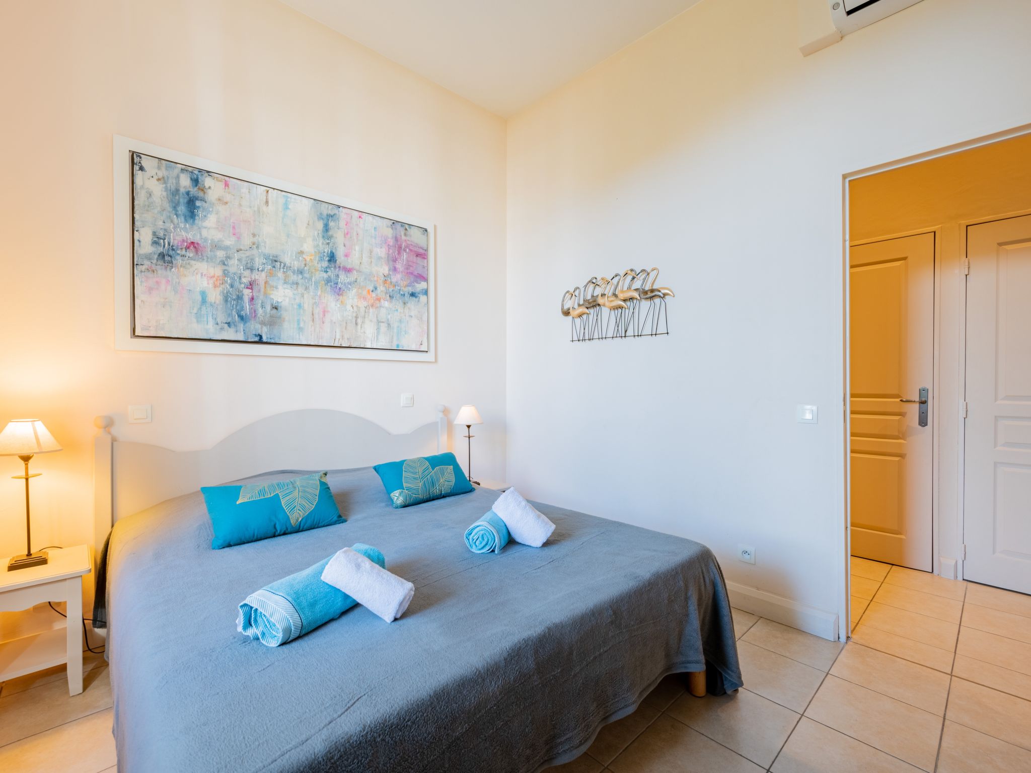 Foto 13 - Apartamento de 2 habitaciones en Cannes con piscina privada y vistas al mar