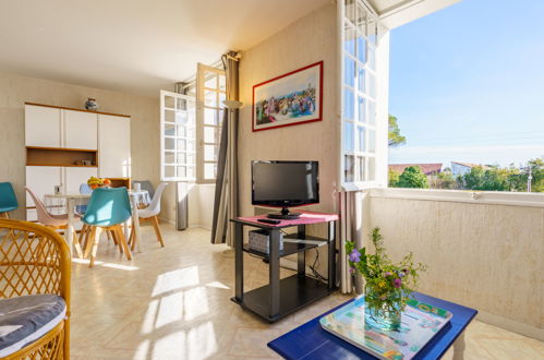 Foto 8 - Apartment mit 1 Schlafzimmer in Saint-Jean-de-Luz mit blick aufs meer