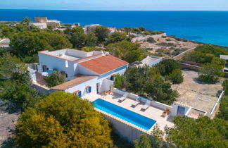 Photo 1 - Maison de 5 chambres à Formentera avec piscine privée et jardin