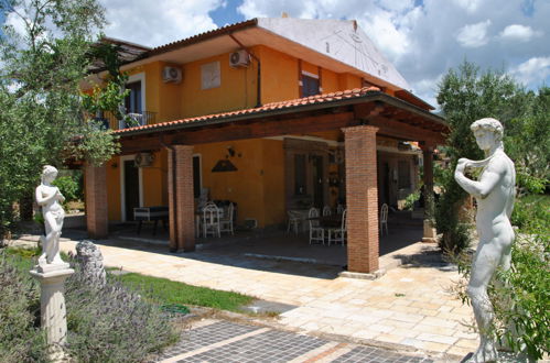 Foto 48 - Casa de 7 quartos em Itri com piscina privada e vistas do mar