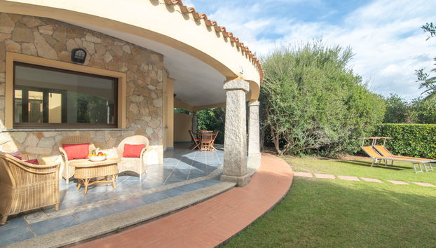 Casa de 4 quartos em Muravera com jardim e terraço - Foto 2