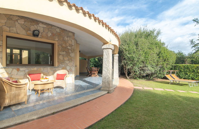 Casa de 4 quartos em Muravera com jardim e terraço - Foto 2