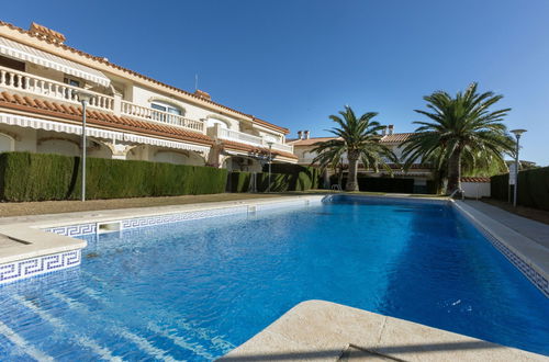 Photo 1 - 2 bedroom Apartment in Mont-roig del Camp with swimming pool and garden