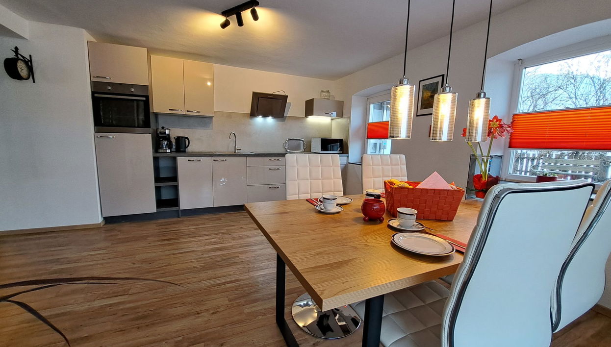 Apartamento de 2 quartos em Bad Häring com jardim e terraço - Foto 1