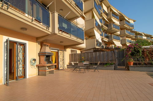 Photo 20 - 3 bedroom Apartment in Formia with garden and terrace