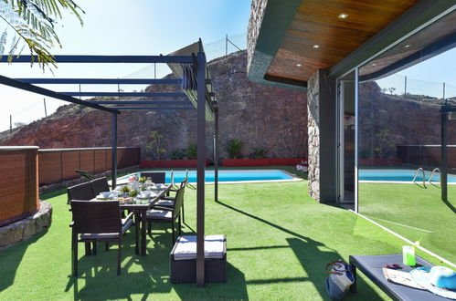 Photo 19 - 3 bedroom House in San Bartolomé de Tirajana with private pool and sea view