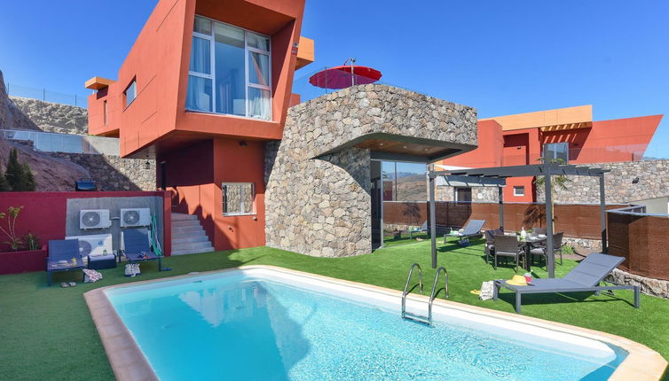 Photo 1 - Maison de 3 chambres à San Bartolomé de Tirajana avec piscine privée et vues à la mer