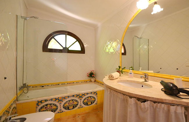 Casa de 4 quartos em Selva com piscina privada e jardim - Foto 9