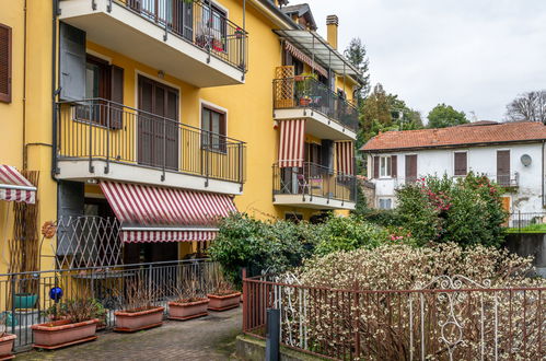 Foto 1 - Apartamento de 1 habitación en Verbania con vistas a la montaña