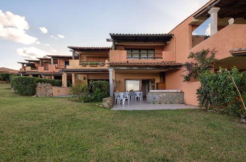 Foto 2 - Apartamento de 2 quartos em Golfo Aranci com piscina e jardim